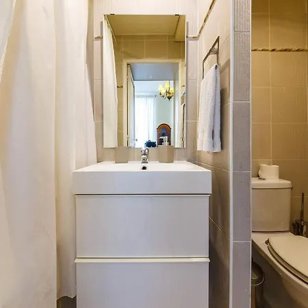 Two Bedroom St. Honore *